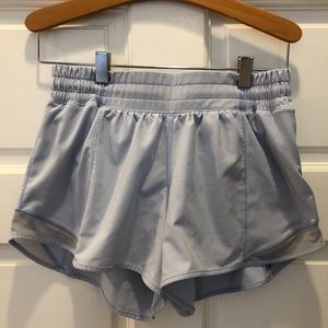 Size 6 Lululemon Hotty Hot Short